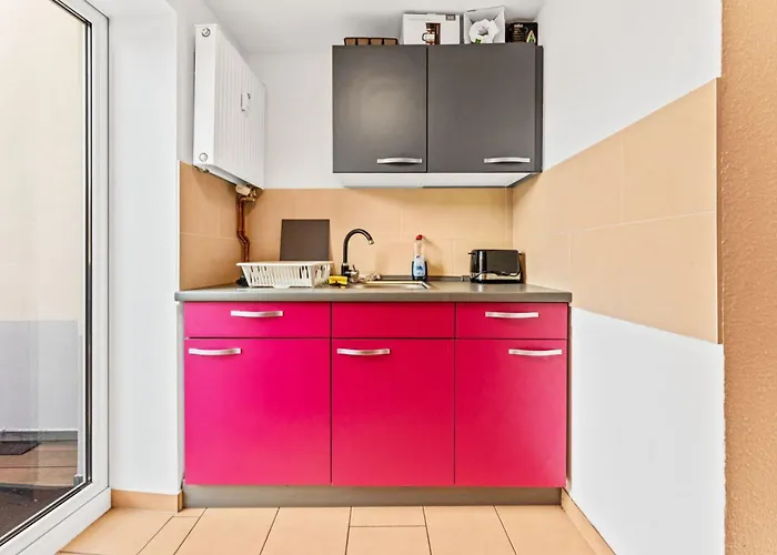 Cosy With Balcony And Fireplace Jüterbog