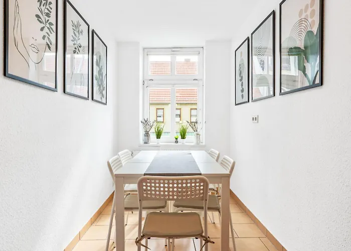 Cosy With Balcony And Fireplace * Jüterbog