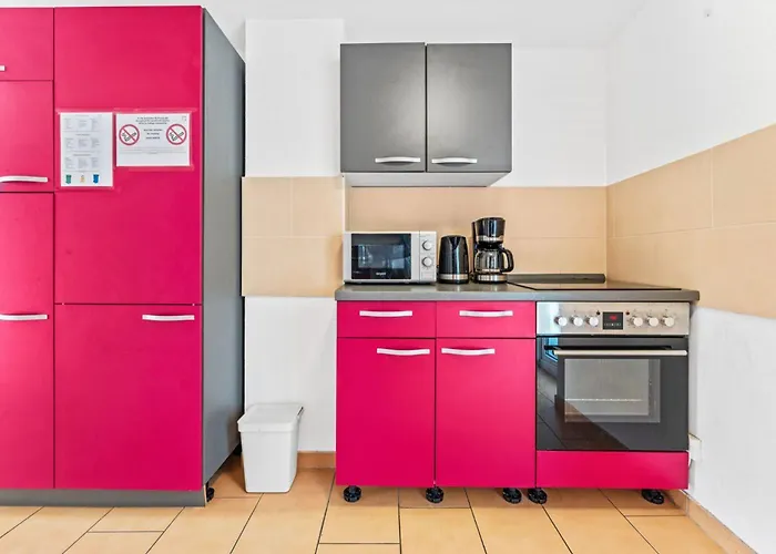 Apartment Cosy With Balcony And Fireplace