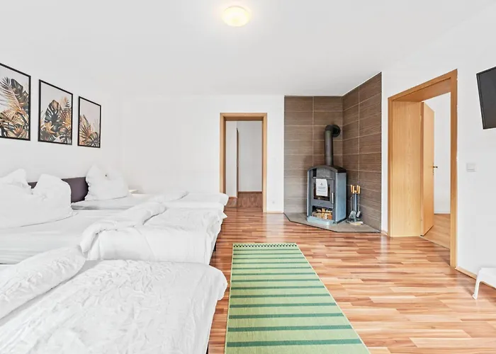 Cosy With Balcony And Fireplace شقة Jüterbog